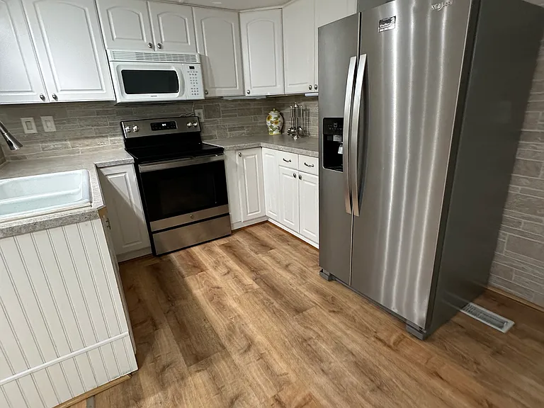 804 Aloha Way — Photo 11