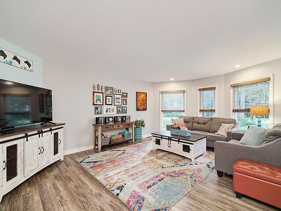 2nd image of 4455 W Fox Farm Rd