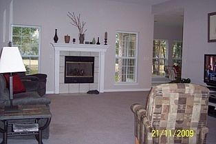 Family room
						:
						Great gas fireplace