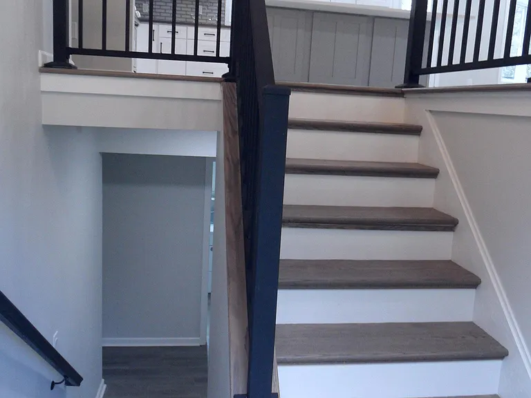 4 Crestview Dr — Photo 2
