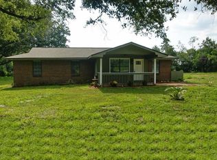 4305 Wintergreen Rd, Greenwood, FL 32443