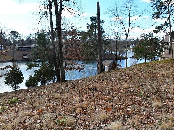 3rd image of 24 Waterford Dr Lot 24