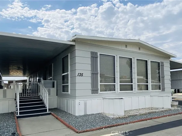 260 N Lyon Ave Space 135, Hemet, CA 92543