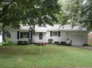 209 Oak St, Corunna, MI