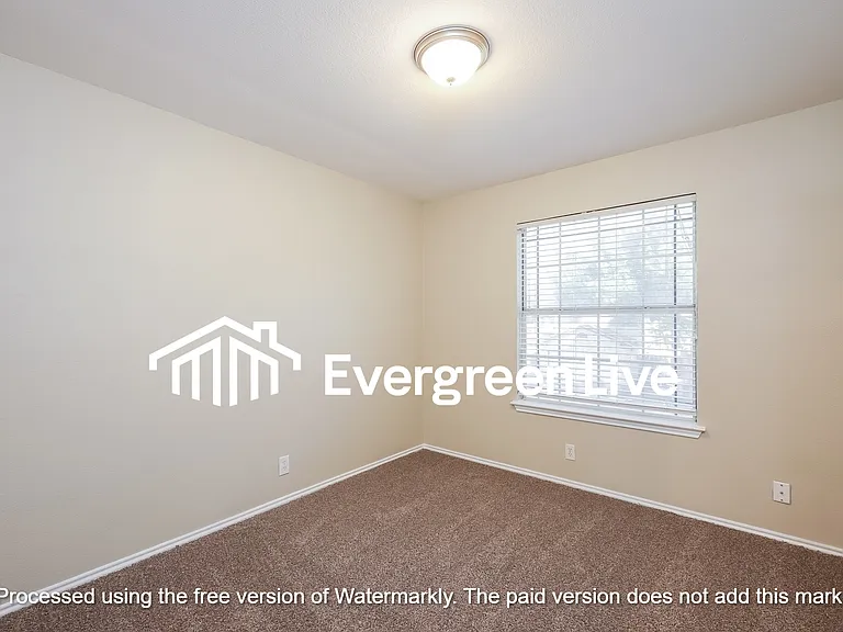 9438 Gillcross Way — Photo 11