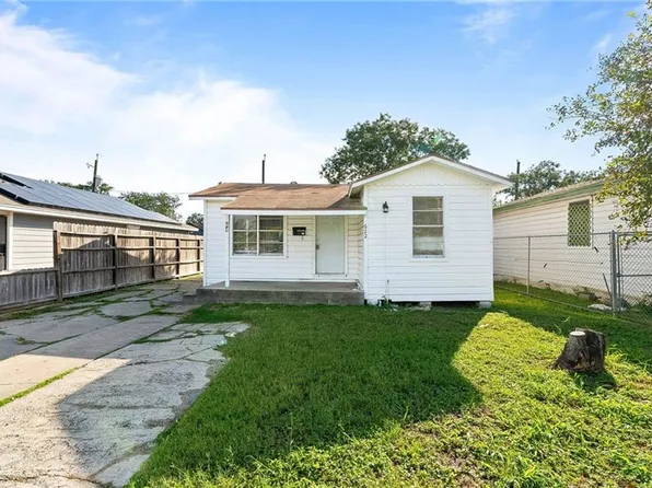 622 Airport Rd, Corpus Christi, TX 78405