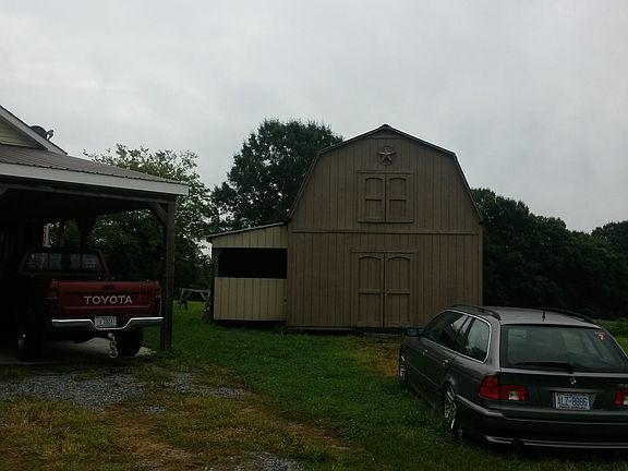 2 story barn