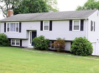 128 Monce Rd, Burlington, CT 06013