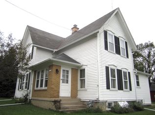 10800 W Mequon Rd #10802, Mequon, WI 53097