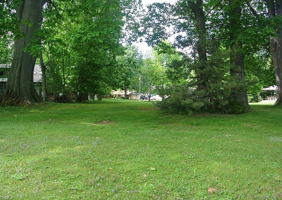 1st image of Perry Dr