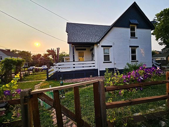 2nd image of 518 Linden St
