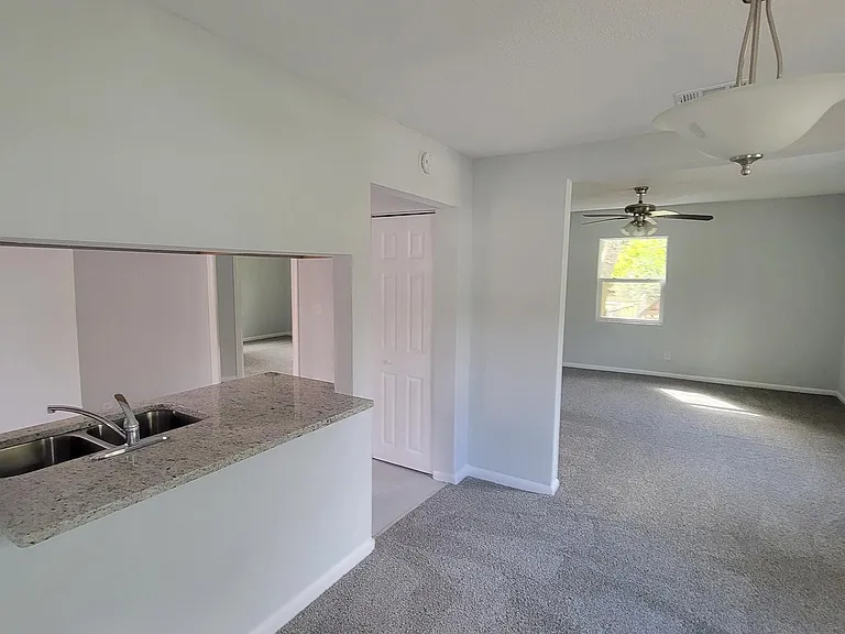 5230 Amazon Ave — Photo 3