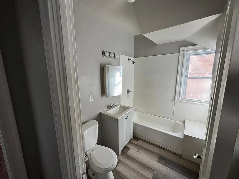 1434 N 37th St #1 — Photo 8