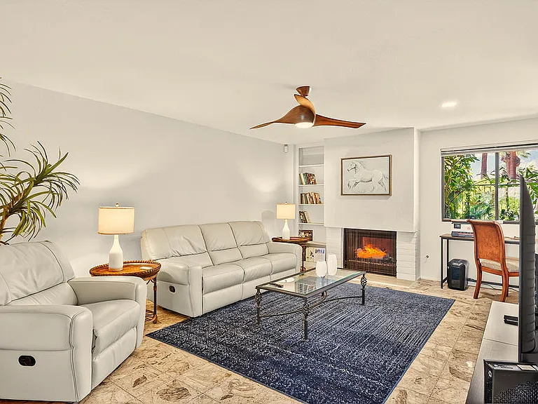 1570 S La Verne Way — Photo 4