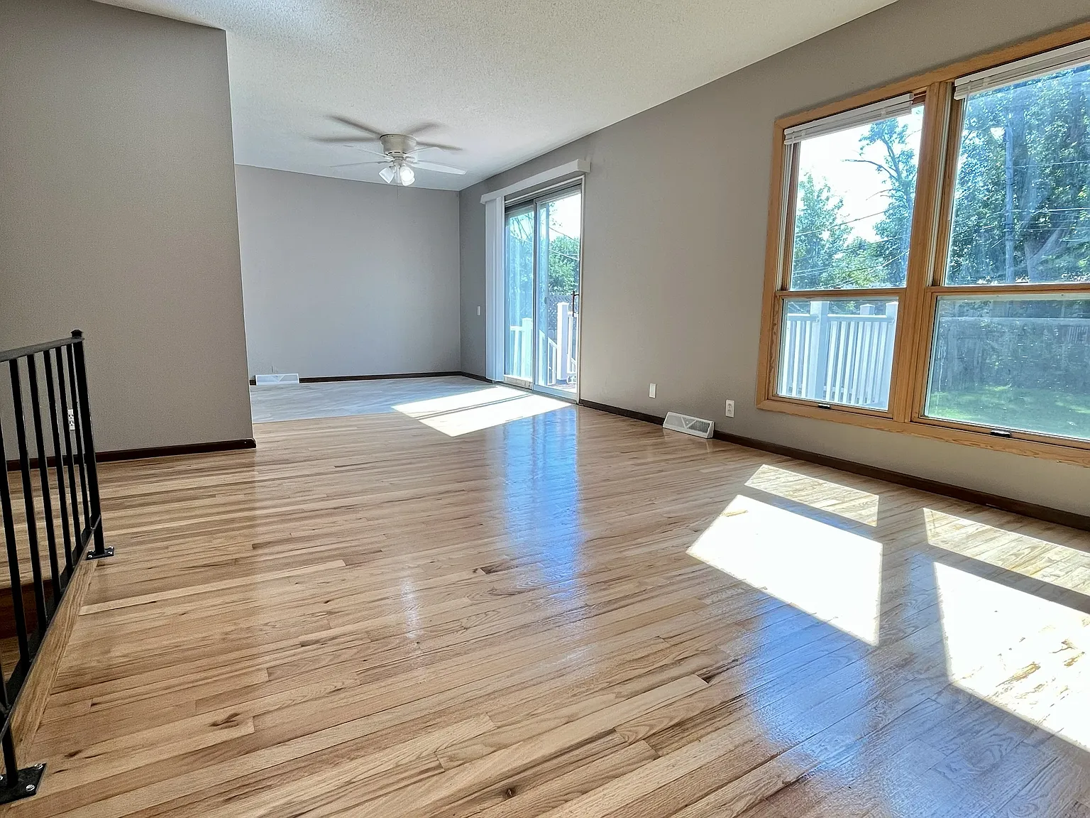 4 bed, 1460 sqft, $2,000 — Photo 1