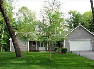 23 Bardin Rd, Queensbury, NY 12804