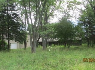 16110 Green Rd, Harvard, IL 60033