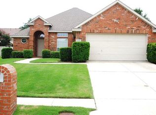 2725 Emerald Ln, McKinney, TX 75071