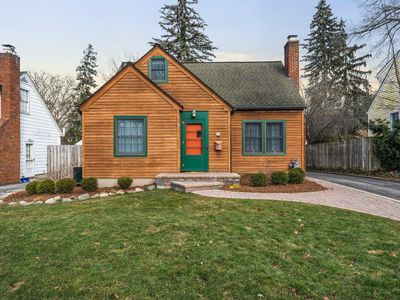 719 Hutchins Ave, Ann Arbor, MI, 48103