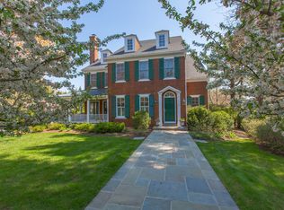 1125 Dogwood Dr, Mc Lean, VA 22101