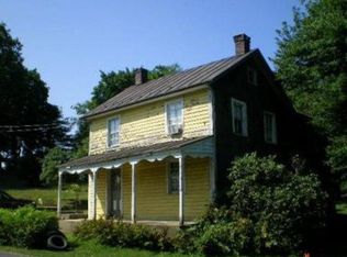 161 Sugar Rd, Fredericksburg, PA 17026