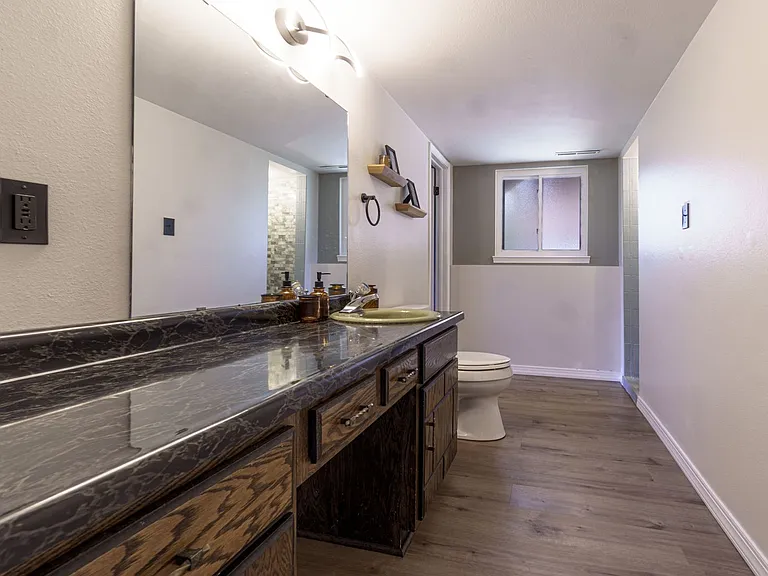 3295 W Parade Cir — Photo 24