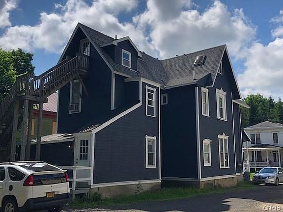 3rd image of 56 Lincoln Ave