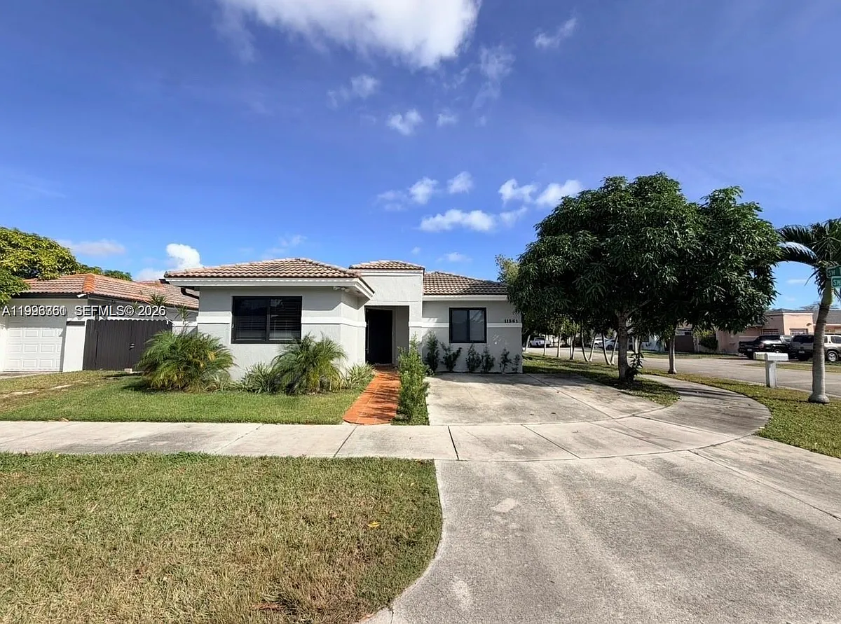 Building Photo - 11361 SW 145th Ave