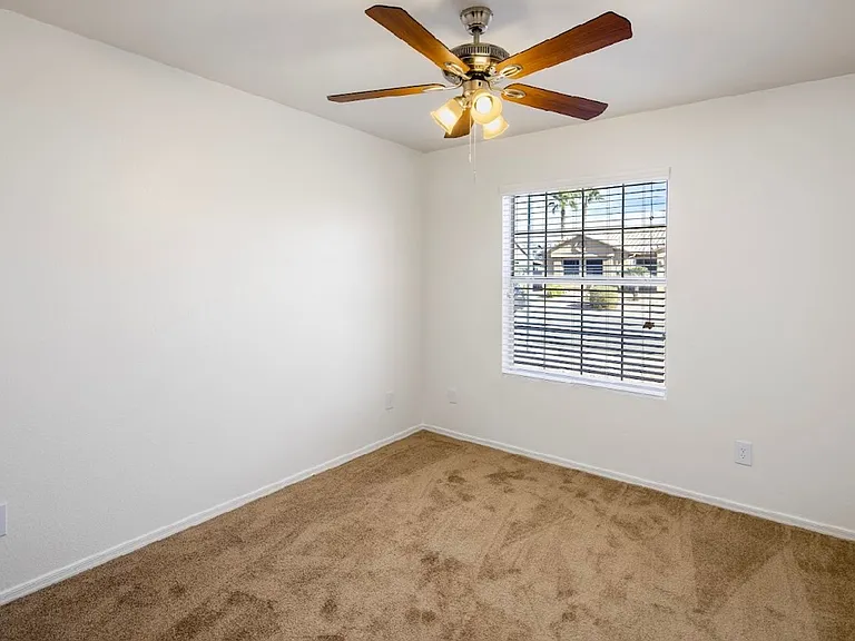 3106 N Sea Pnes — Photo 13