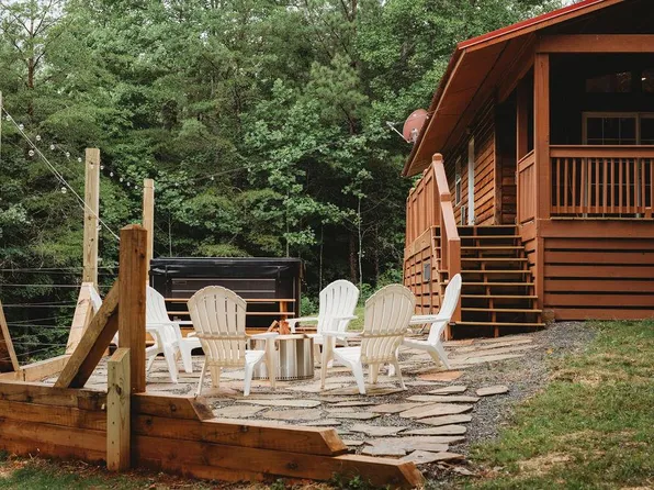 120 Claw Run, Murphy, NC 28906