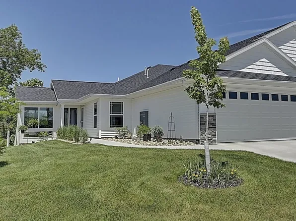 4420 Banar Ave SW, Cedar Rapids, IA 52404