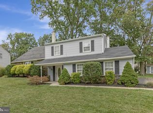 253 Share Dr, Morrisville, PA 19067