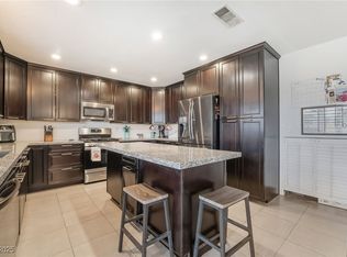 3920 Clear View Dr, Las Vegas, NV 89121