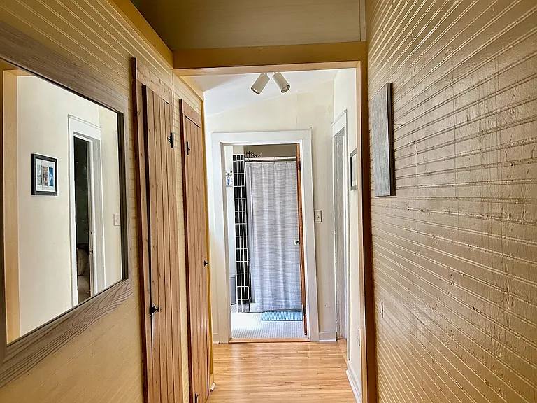 200 E Braxton Foushee St — Photo 6