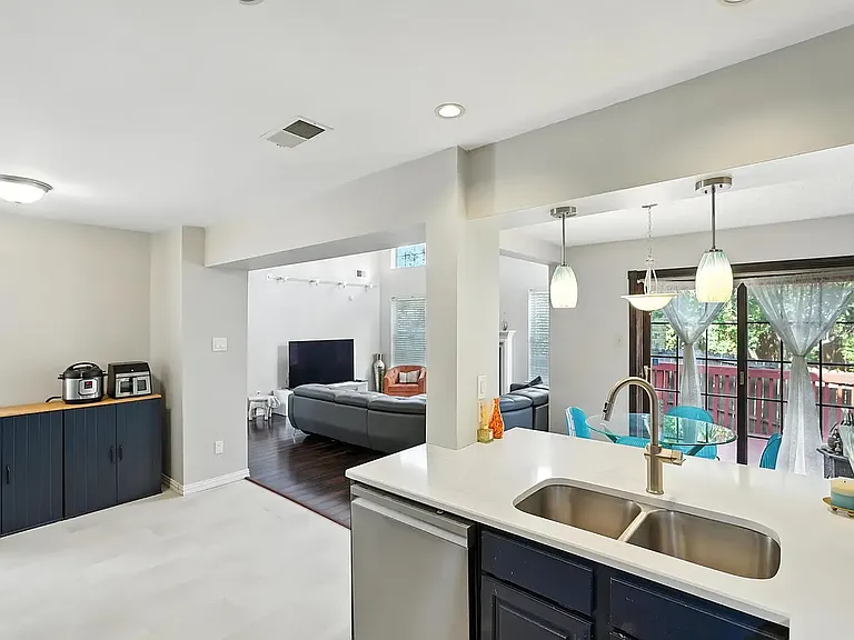 1426 Harmony Ln — Photo 18