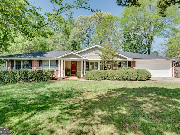 1448 Diamond Head Cir, Decatur, GA 30033