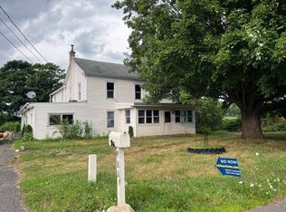 982 S Schodack Rd, Castleton On Hudson, NY 12033