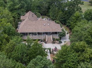 230 Pucketts Pointe Rd, Greenwood, SC 29649