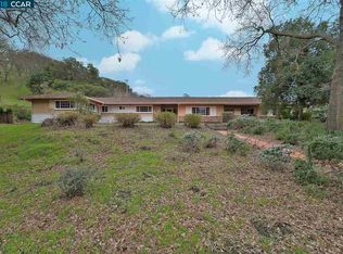 1210 Russelmann Park Rd, Clayton, CA 94517