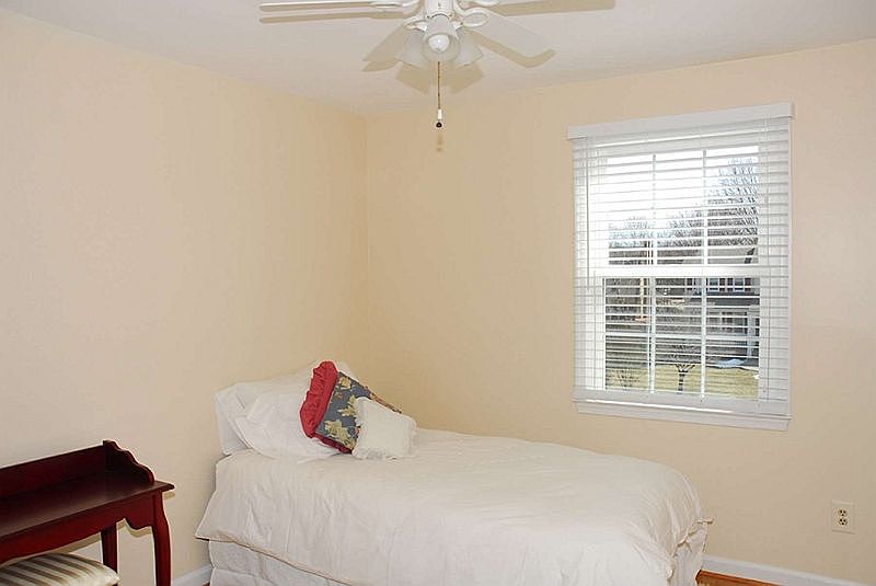 1st image of 13372 Teaberry Ct