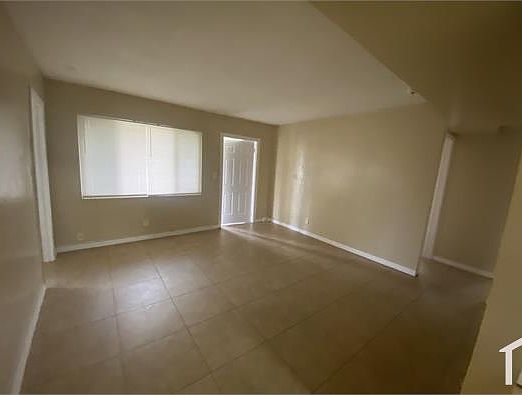 1st image of 1600 NW 5th St