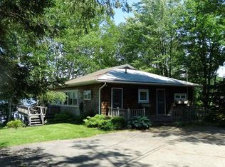 233 Wishing Well Ave, Newport, VT 05855