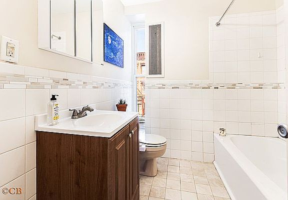 5th image of 445 6th Ave #1