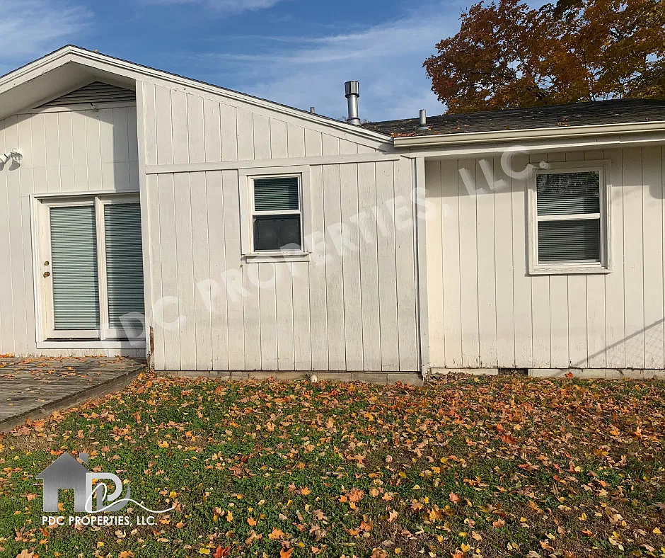 4 bed, 1720 sqft, $1,500 — Photo 4