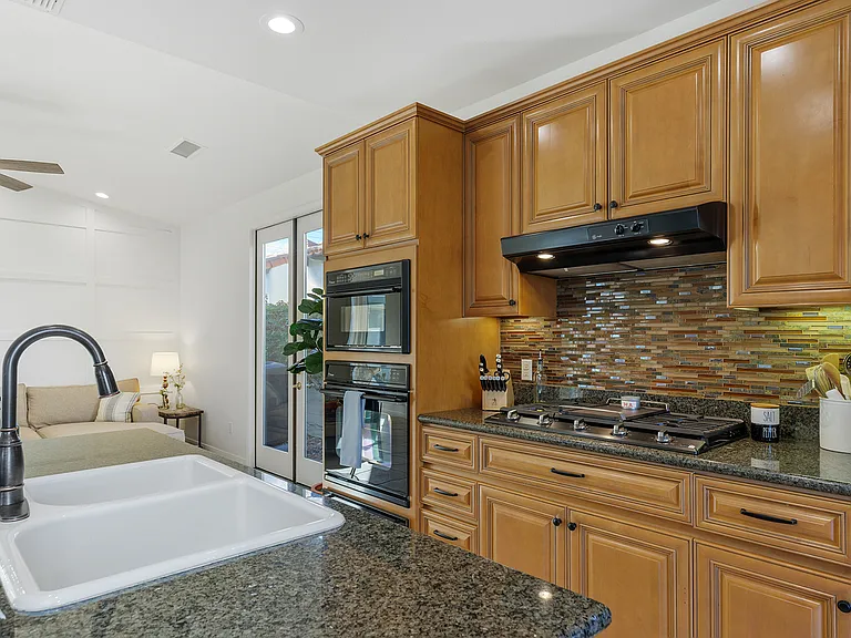 56408 Palms Dr — Photo 11