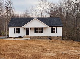 280 Saddlebred Loop, Stokesdale, NC 27357