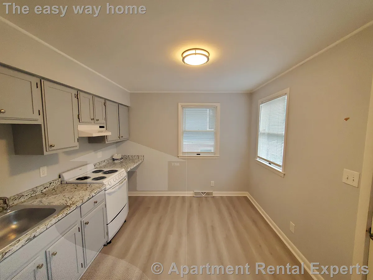 Building Photo - 146 Highland Ave #1R