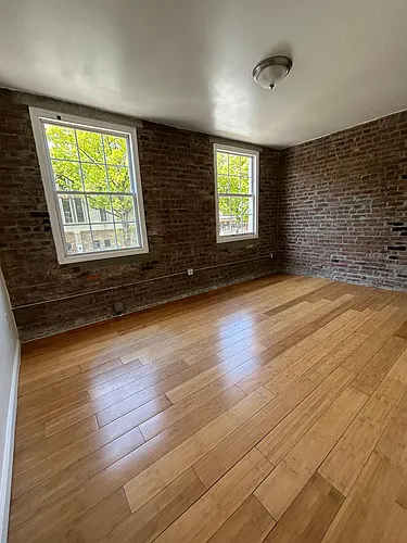 53 Bleeker St Photo 1