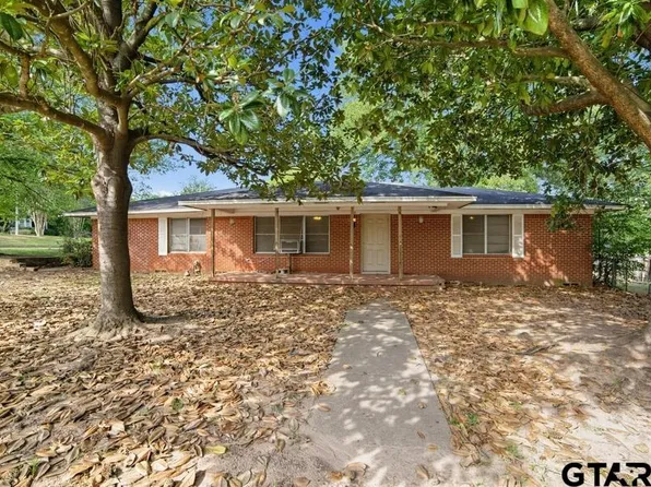 210 Church St, Winona, TX 75792