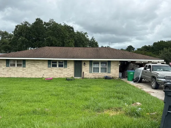 109 James St, Pierre Part, LA 70339